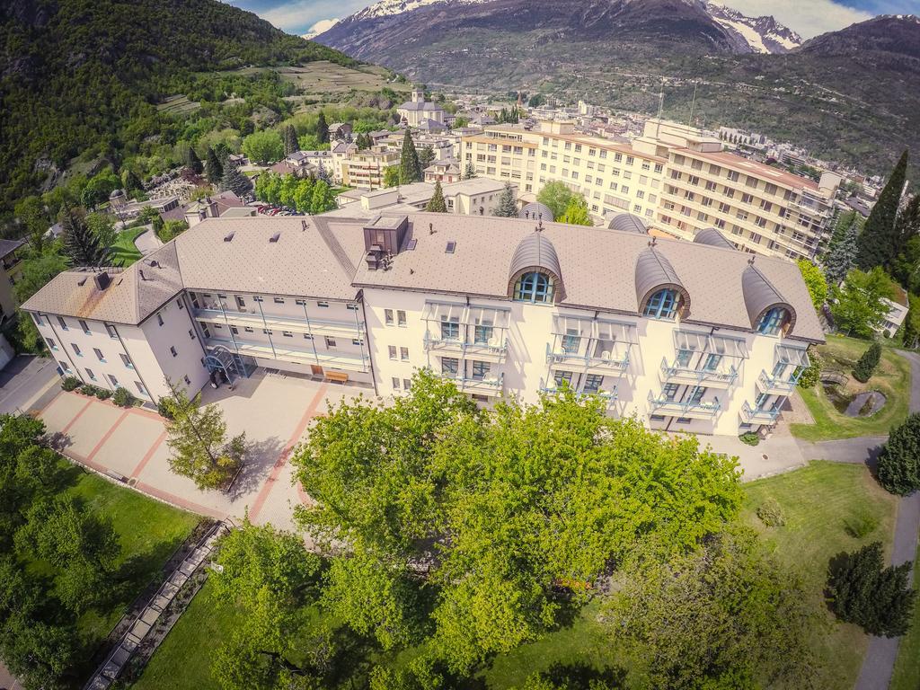Hotel & Bildungshaus St. Jodern Visp Esterno foto