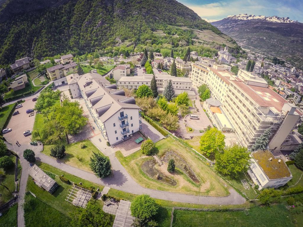 Hotel & Bildungshaus St. Jodern Visp Esterno foto
