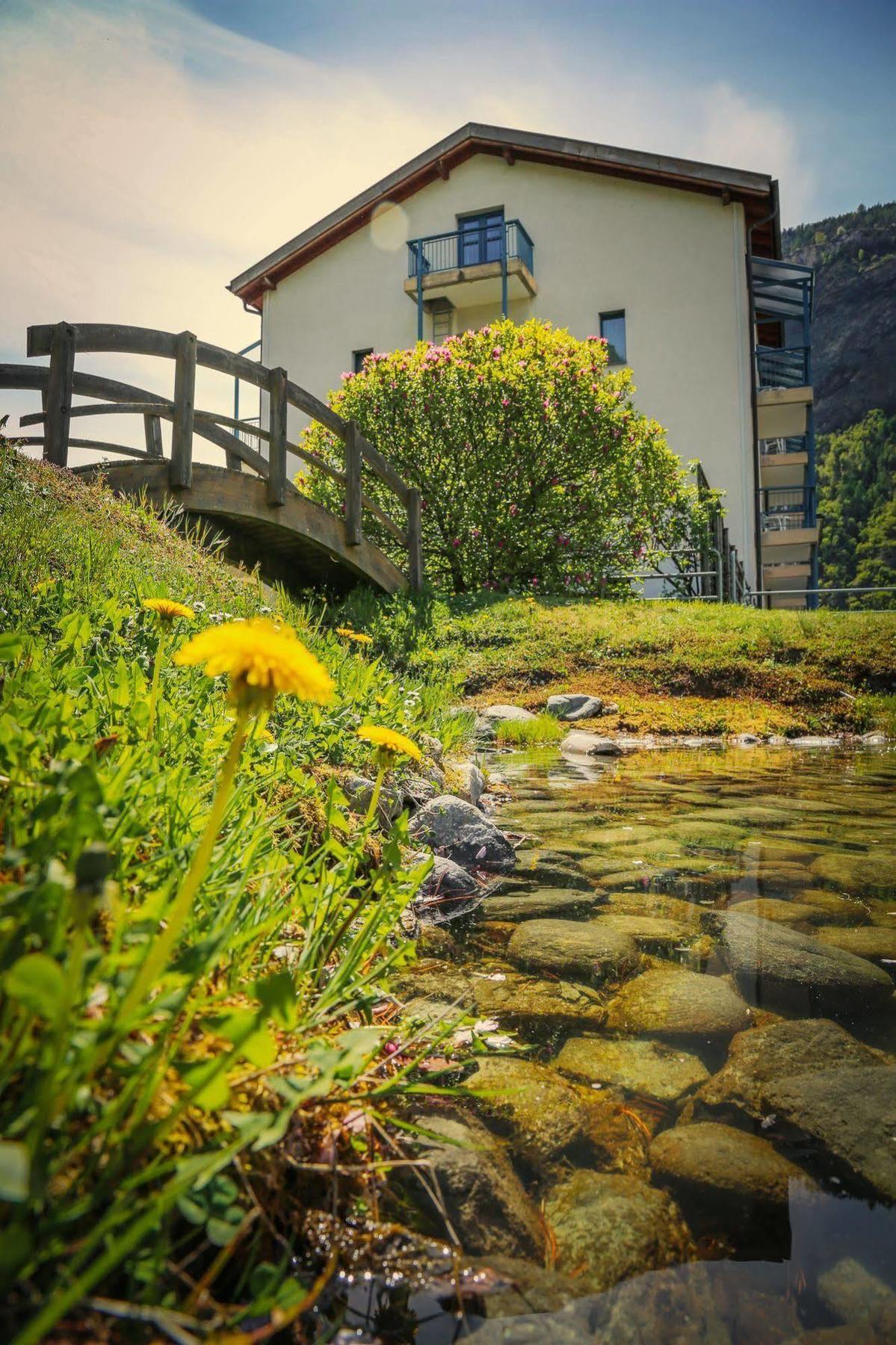 Hotel & Bildungshaus St. Jodern Visp Esterno foto