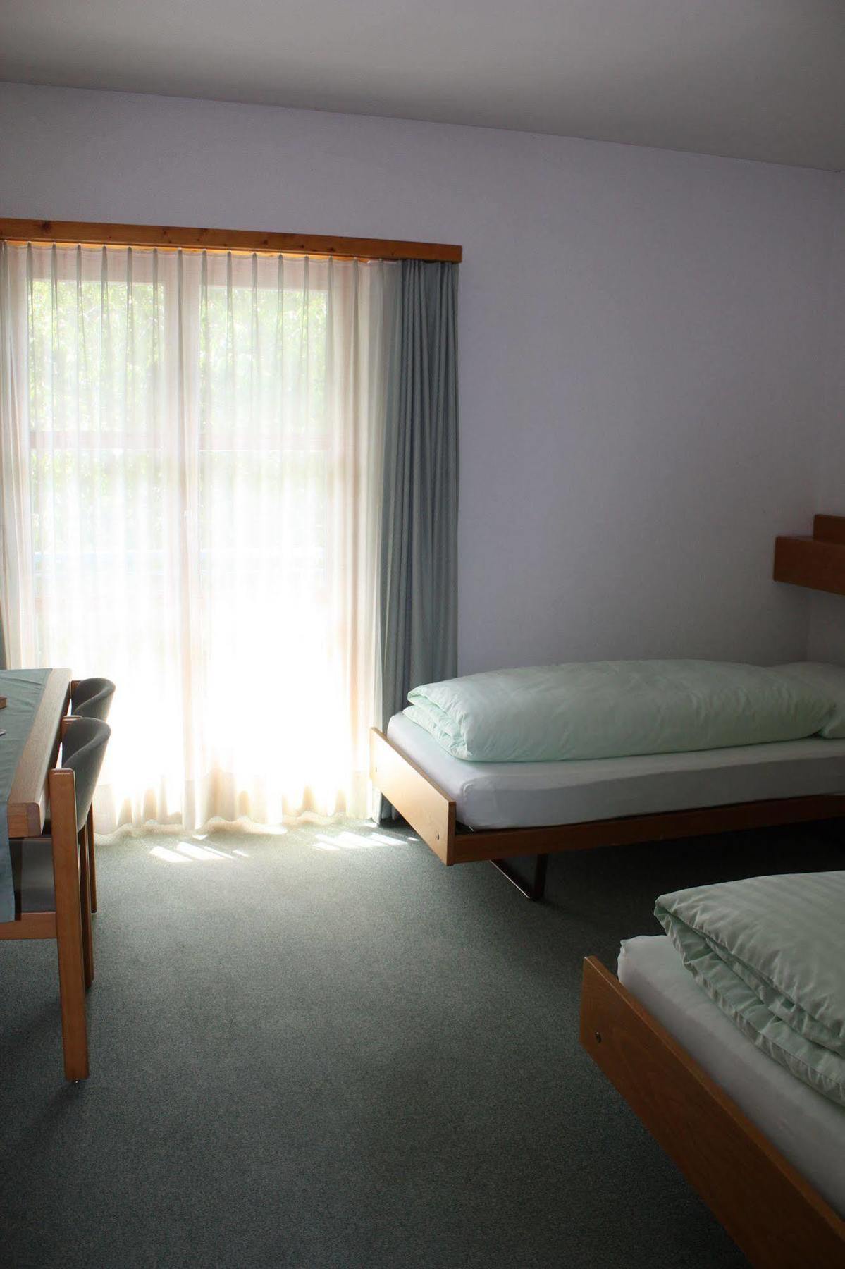 Hotel & Bildungshaus St. Jodern Visp Esterno foto